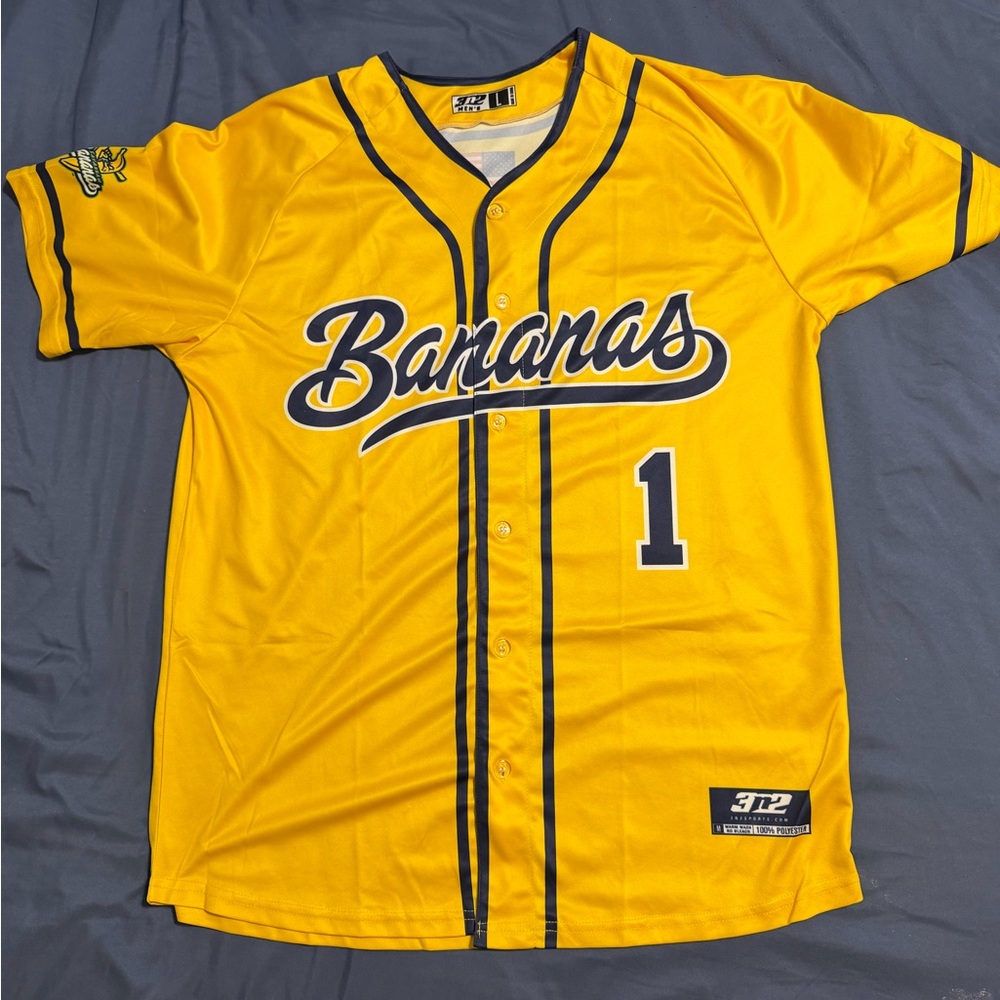 Savannah Bananas Baseball Jersey Size Large Yellow Navy Button-Up